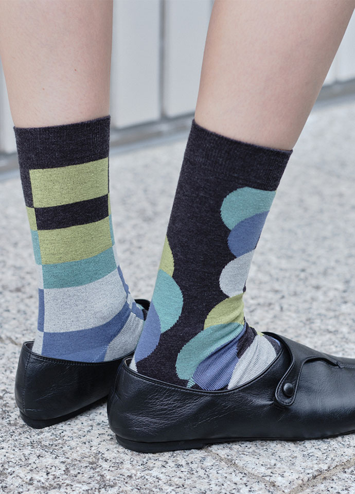 Urban_bokeh mid-calf socks
